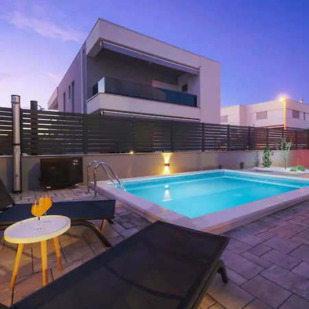 Villa Augusta With Heated Pool Vodice Exterior photo